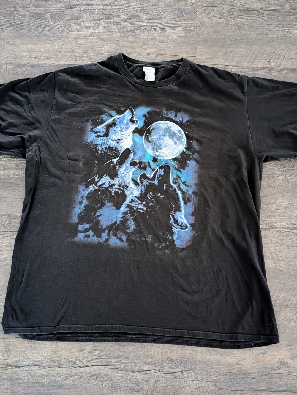 Vintage Y2K Howling Moon Wolf Pack Wolves T-Shirt Size 2XL Native Southwest